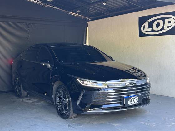 BYD KING 1.5 DM-I PHEV GS AUTOMÁTICO BYD KING 1.5 DM-I PHEV GS AUTOMÁTICO